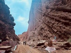 -天山神秘大峡谷