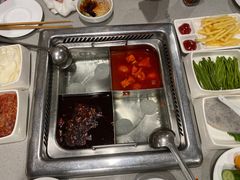 -海底捞火锅(凯德广场店)