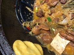 -袁小二大东北铁锅炖(吉祥村总部)