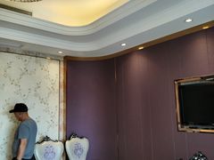 -沪华海鲜大酒楼(南汇店)