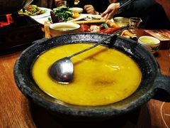 -老滇山寨•云南特色菜•地方菜•民族风情歌舞表演(金碧店)