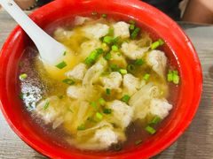 -张阿三馄饨店