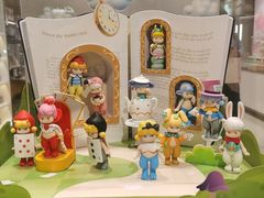 -泡泡玛特POPMART(蓝色港湾店)