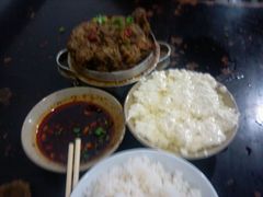 粉蒸排骨，招牌豆花-梯坎豆花
