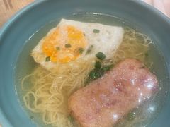 -滋味满屋美食坊(上海街店)