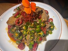 -哈拉海和牛主题餐厅(哈西店)