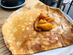 慢炖盐焦糖苹果可丽饼-RAC BAR(安福路店)