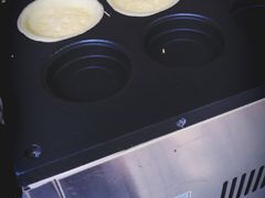 榴莲车轮饼-半饱台式茶点