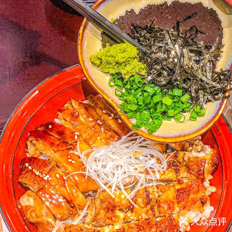 每天下班第一件事就是冲去吃这家鳗鱼饭‼️超赞的一鳗三食[流泪]