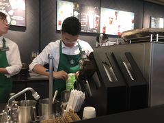 -星巴克(港汇1号办公楼店)