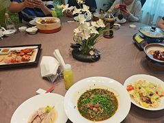 -香山湖家家宴(中山陵店)