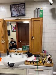 -韦恩先生Barbershop英式男士理发馆