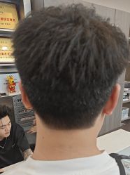 -川和潮人