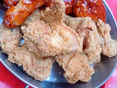 -BHC炸鸡(明洞总店)