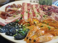 烤肉拼盘-美洲岛烤肉自助餐厅