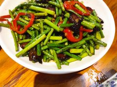 蒜苔炒酱肉-浦阳面馆(萧山店)