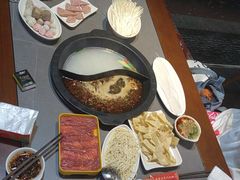 -陈府大宅门成都火锅·手切鲜肉(太原街店)
