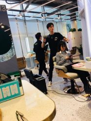 -PE SALON 