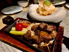 -穹六人间 people 6(岳阳路店)