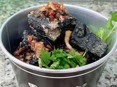 黑色经典臭豆腐-黑色经典臭豆腐·湖南特产(步行街店)