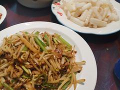 炒合菜-老憨猪蹄(山大南路店)