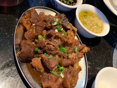 -牛一煲美食(江高店)