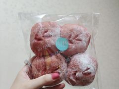 火龙果芝士-罗莎蛋糕(钱江店)