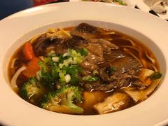 -康师傅私房牛肉面(马泉营奥莱店)