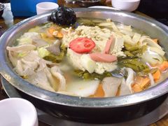 -泸州酸菜豆花火锅川师店
