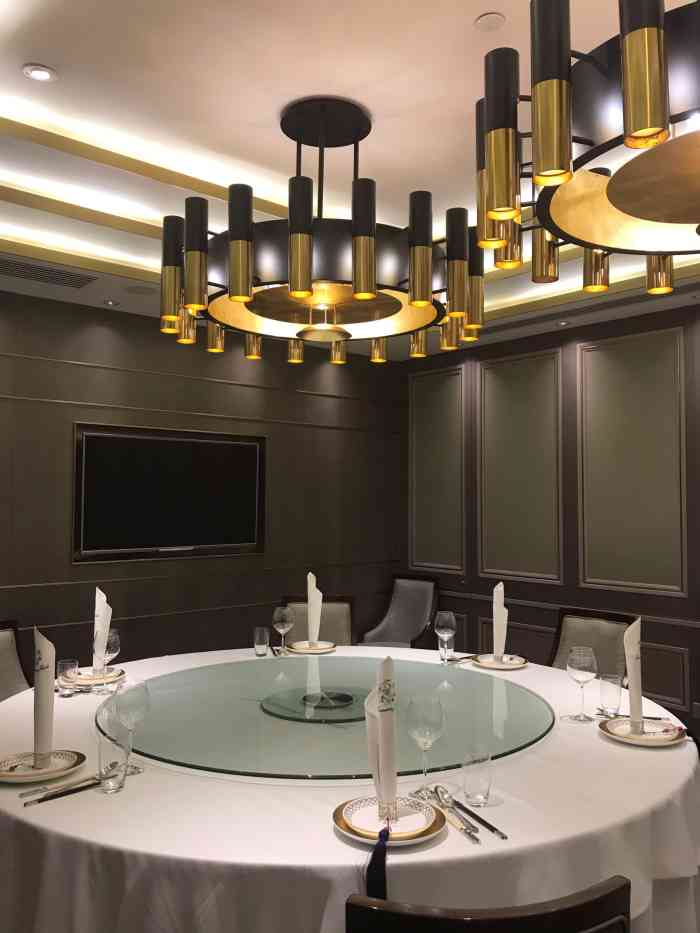 八月翠园(天环广场店)-"标准粤菜吧68 没什麼特别好也没什麼特别不.