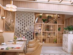 -荷花亭·湖北融合菜(中商广场店)