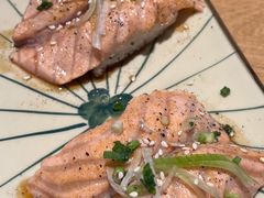 火焰三文鱼-沼津港渔市(宏伊国际广场店)