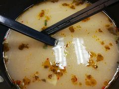 -灵芝妹子海鲜米线(香炉礁山姆店)
