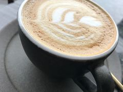 -UNI UNI(环亚凯瑟琳店)