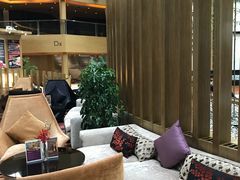 -上海滴水湖皇冠假日酒店