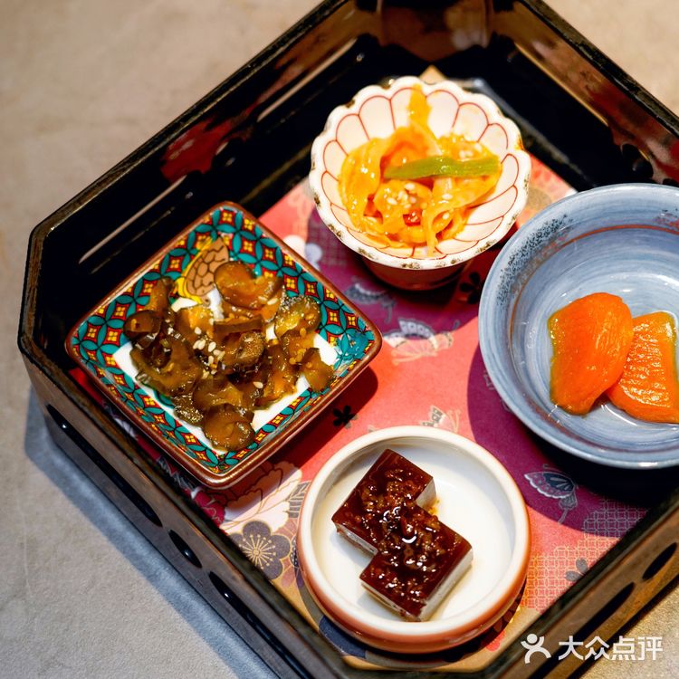 🌟  海胆九吃爆火全网，开启舌尖沉浸式鲜味之旅‼️