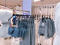 -ZARA(大上海时代广场店)