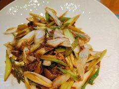 -娜仁图雅蒙古美食村(33小镇店)