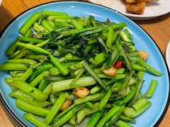 -山楂树融合菜餐厅
