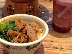-成都你六姐·牛肉冒菜(上海环宇荟店)