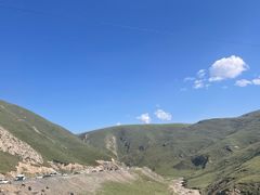 -橡皮山