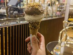 -VENCHI 闻绮(上海佛罗伦萨小镇店)