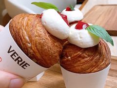-VERIE BAKEHOUSE