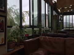 -乌鸦酒吧咖啡厅 THE RAVEN BAR&CAFE