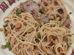 卤牛肉拌粉-周真真南昌拌粉·瓦罐汤(敦化路店)