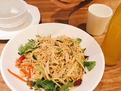 炝拌白菜心-上关雪東北菜(中房金谊店)