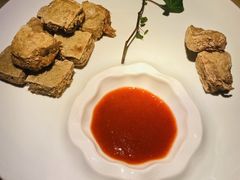 炸臭豆腐（捉臭）-虫二酒肆(美罗城店)