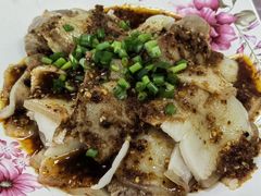 蒜泥白肉-洪霞餐馆