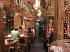 -泥糊破店小酒馆·团建聚餐(南京西路店)