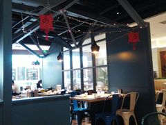 大堂-小鱼小牛·鱼牛干锅·脆鱼火锅(世欧广场店)